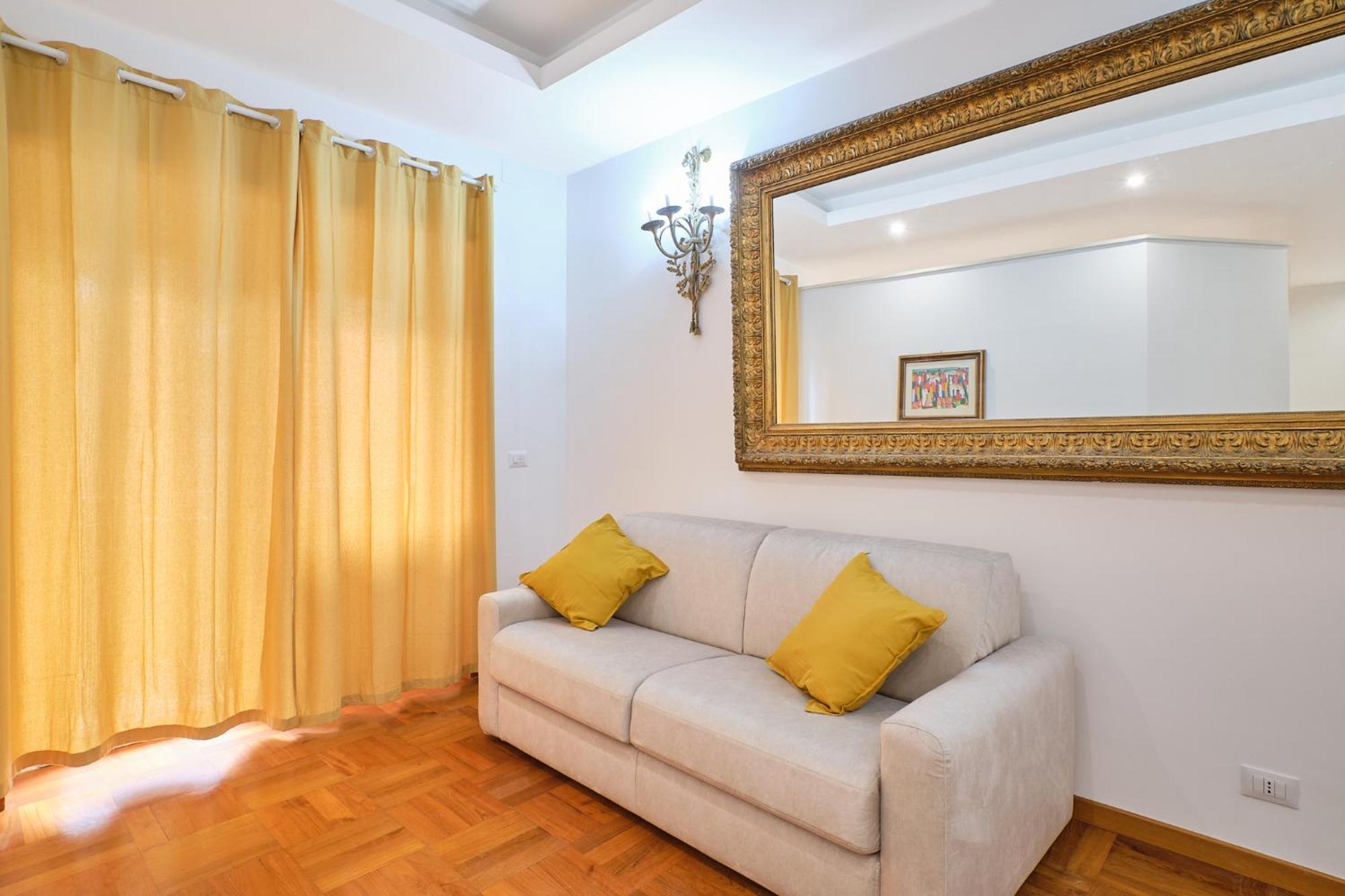 2nd Level Apartment Rom