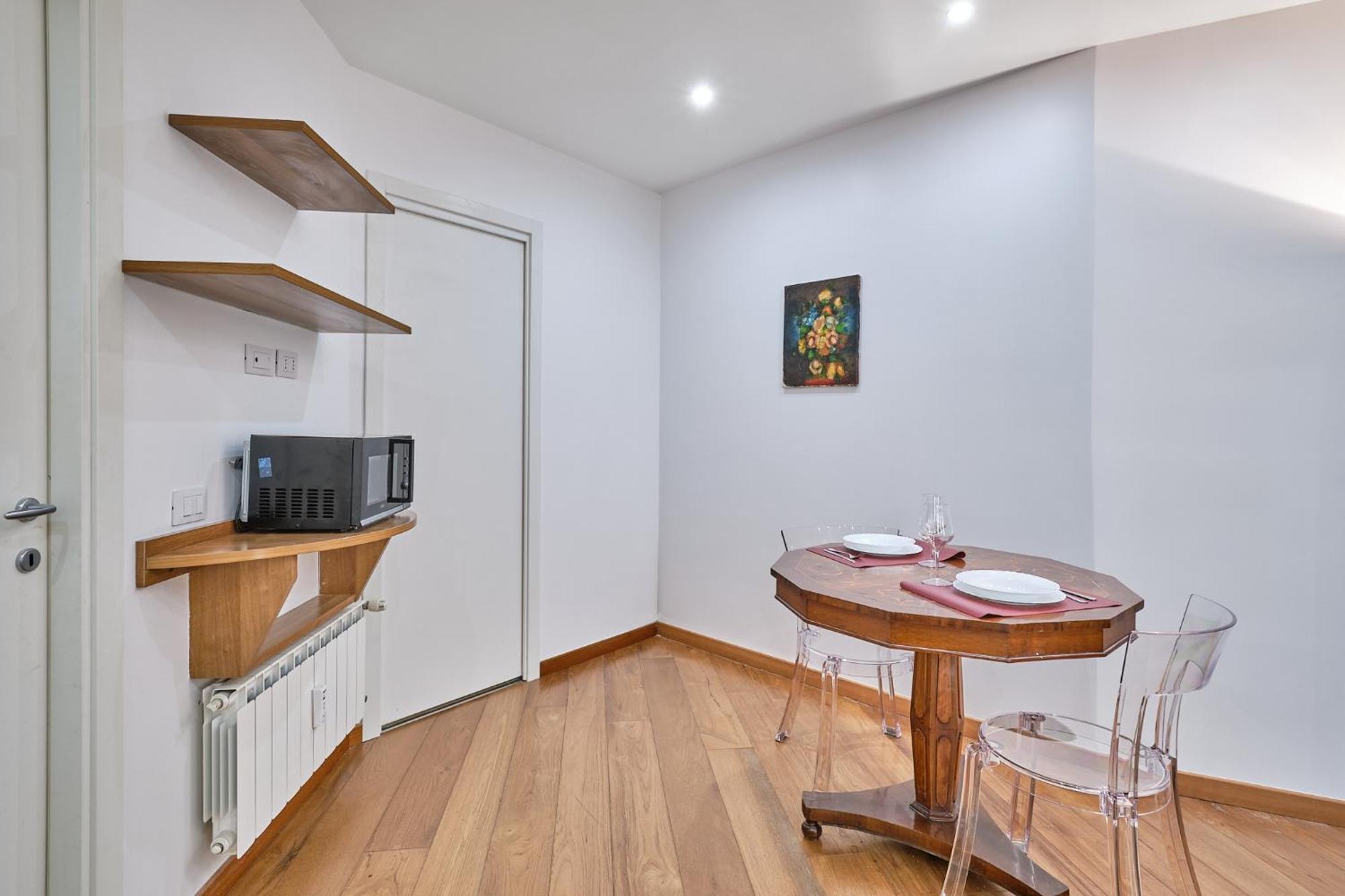 Apartment 2nd Level *